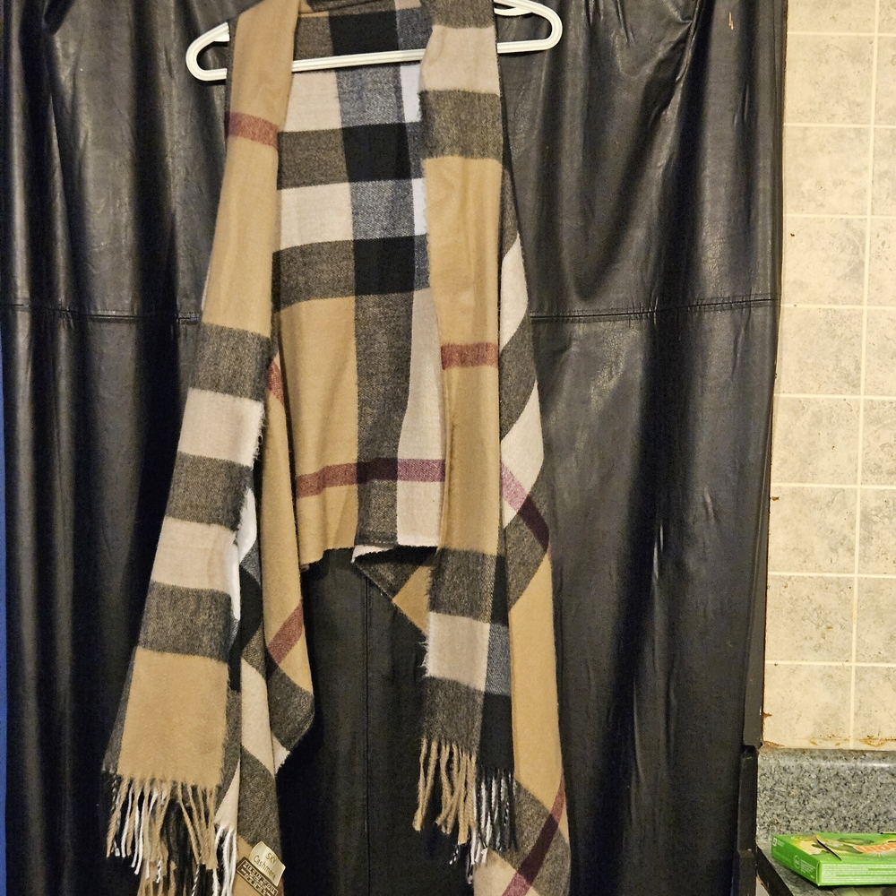 Sky Cashmere Virgin Wool Label